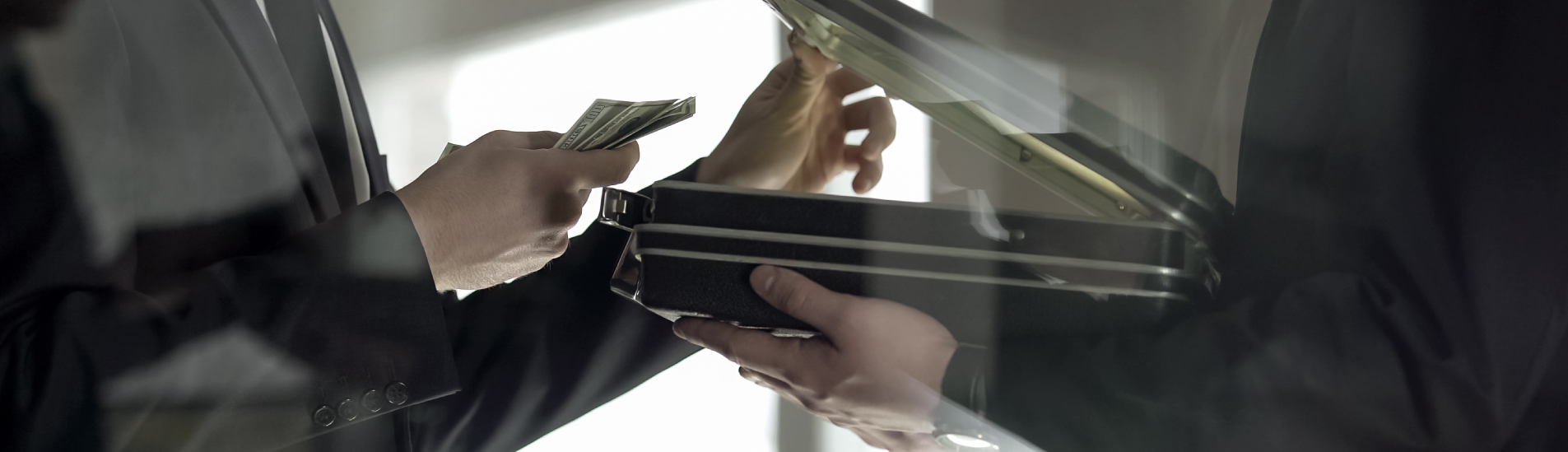 Ανταλλαγή χρημάτων με το χέρι